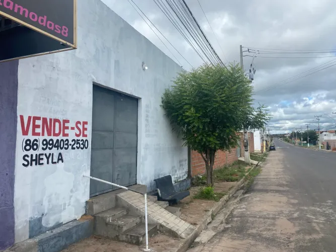 VENDO E TROCO P/ CARRO  PONTO COMERCIAL (8699403~2530)ZONA SUL TERESINA PI