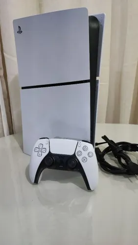 PS5 slim Digital semi-novo