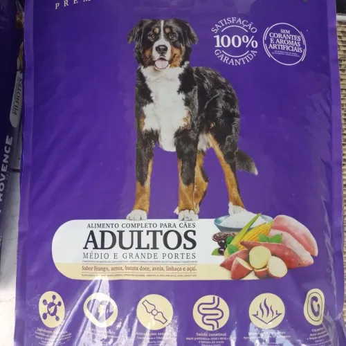 Saco com 20 kgs de Ração High Premiun para Cães Adultos