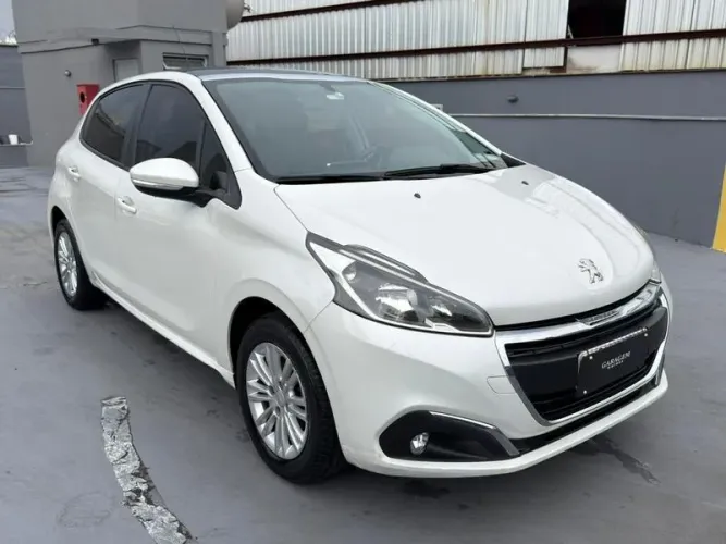 Peugeot 208 Allure 1.2 Flex 12V 5P Mec. 2017