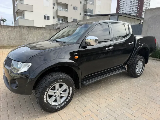 Mitsubishi L200 Triton HPE 3.5 CD V6 24V Flex Aut. 2008