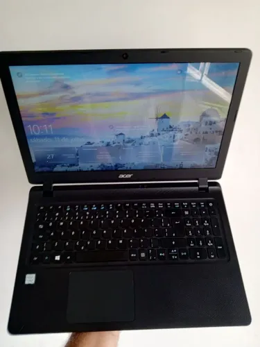 Notebook Acer i3 7th 8gb Ssd 120 + HD 1TB tela 15