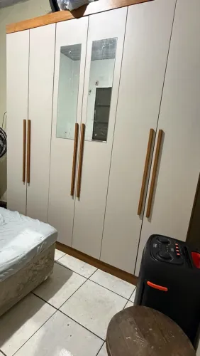 Guarda roupa casal