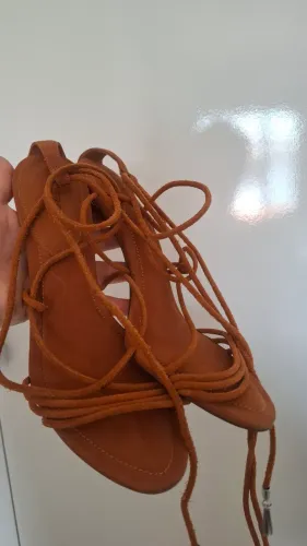 Salto Fino Marron Arrezo 