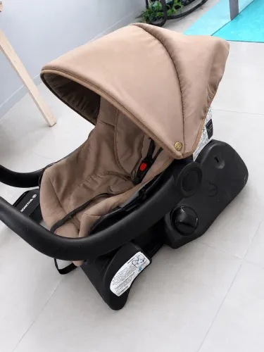 Bebê conforto+base pra carro + tapete Tapete Térmico Emborrachado Dupla Face