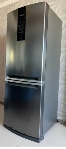 Geladeira Brastemp inverse BRE57AK cor Inox