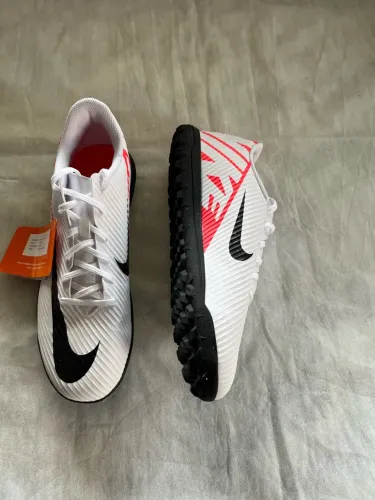 Chuteira Society Nike Original - Nova - n.42