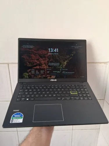 Notebook Asus Tela 15.6 teclado numérico 