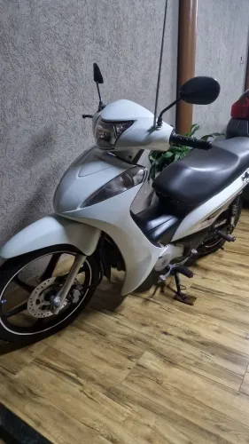 Honda BIZ 125 EX 2015