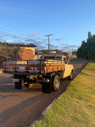 Chevrolet C-10 2.5/4.1 1980
