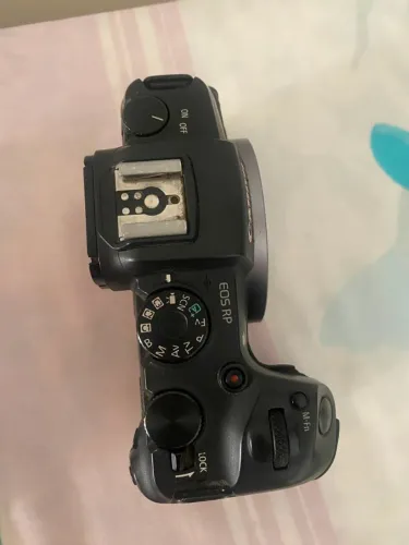 Camara Canon RP