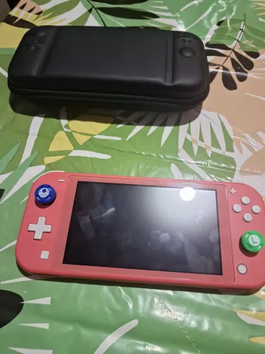 Preço a negociar, Nintendo switch lite / aceito trocas por algo de interesse