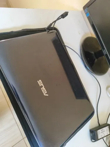 Notebook Asus i3