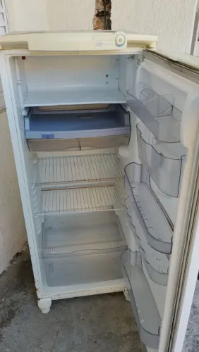 Geladeira Consul - Funcionando 