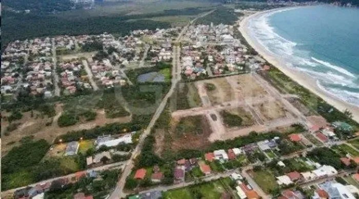 Terreno de 360m² nos Açores