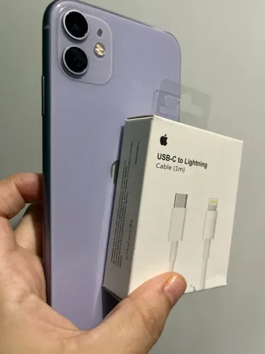 iPhone 11 64GB Lilás