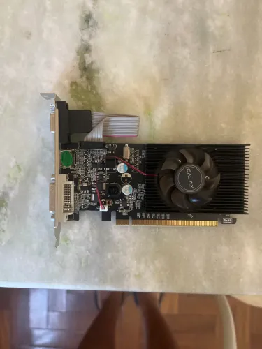 Placa de vídeo Galax nova 