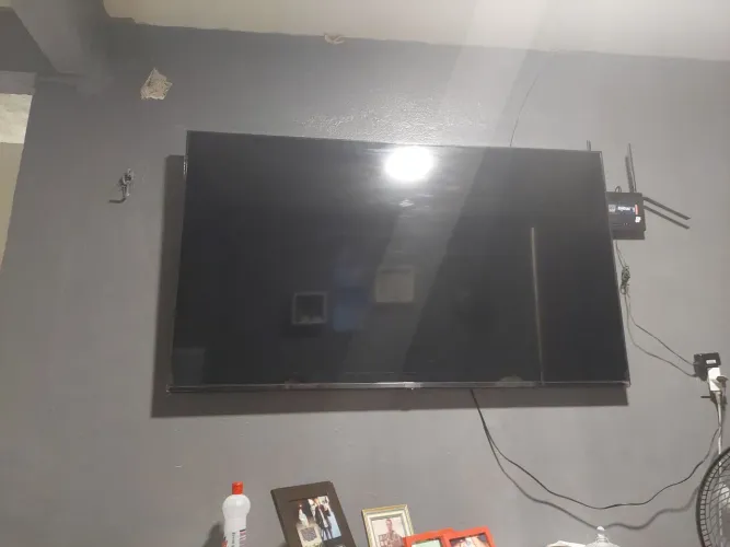 TV LG de 60 polegada