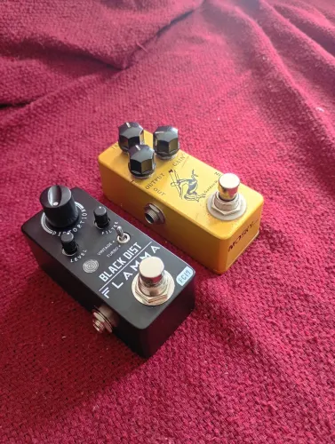 Kit pedais guitarra - Golden Horse + Black Dist