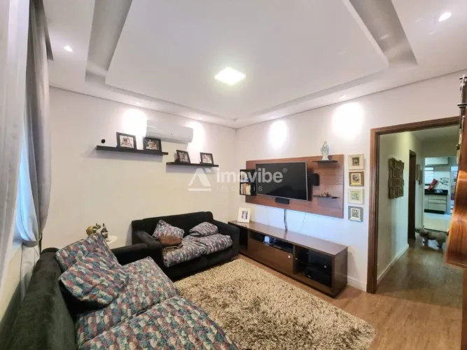 Casa à Venda 195,1m² de Construção | 03 Dormitórios, Suíte e Ampla Área Gourmet Bela Vist