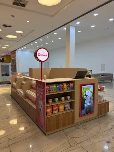 Quiosque 4x2 para Shopping - Estrutura Completa | Excelente Estado