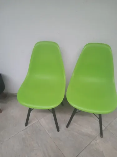 Cadeiras pe palito 
