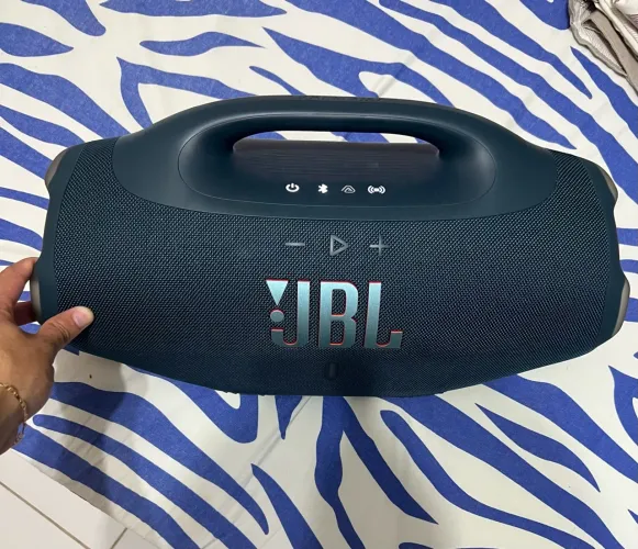 BOOMBOX 4,COM NOTA FISCAL,CAIXA e CASE TOP