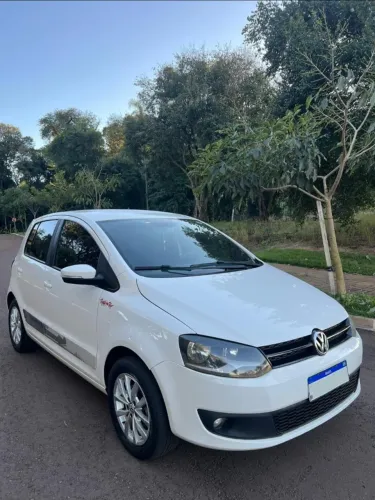 Volkswagen Fox Rock IN RIO 1.6 MI Total Flex 8V 5P 2014