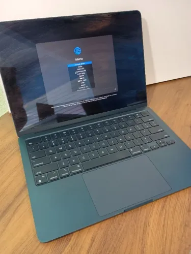MacBook Air M3 A3113 LEIA O ANÚNCIO!