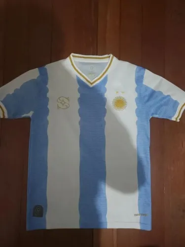 camisa da retro da argentina comemoraçao maradona