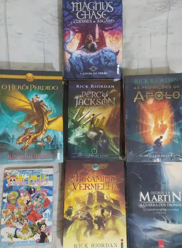 5 Boxes de 21 livros: Percy Jackson até As Provações de Apolo(NOVO) +2 grátis Martin, Oda