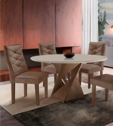 Mesa redonda com 4 cadeiras 