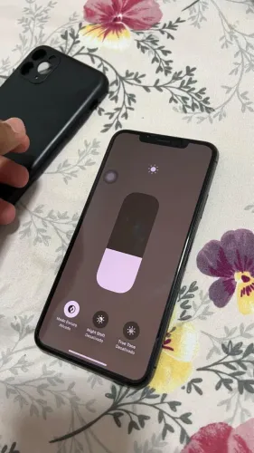 Vendo IPhone 11 Pro Max Perfeito