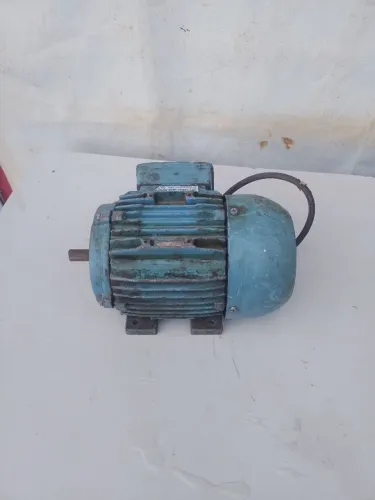 Motor trifásico 2cv