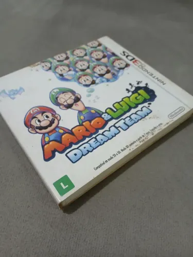Mario & Luigi Dream Team