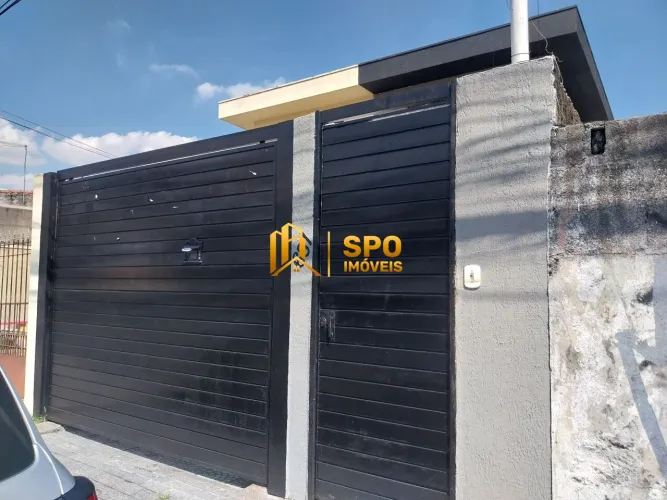 Lindo Sobrado à Venda e locação com 138 m² de área construída, ideal para q