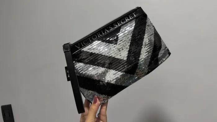 Necessaire Victoria Secret
