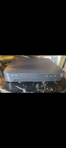 Dvr 16 canais hikvision Full hd (pega câmeras IP)