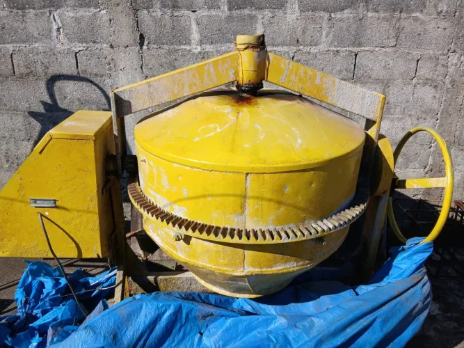 Betoneira 400lt reformada