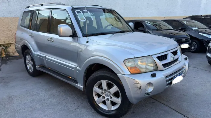 Mitsubishi Pajero HPE Full 3.2 4X4 T.i.dies. 5P AUT 2007