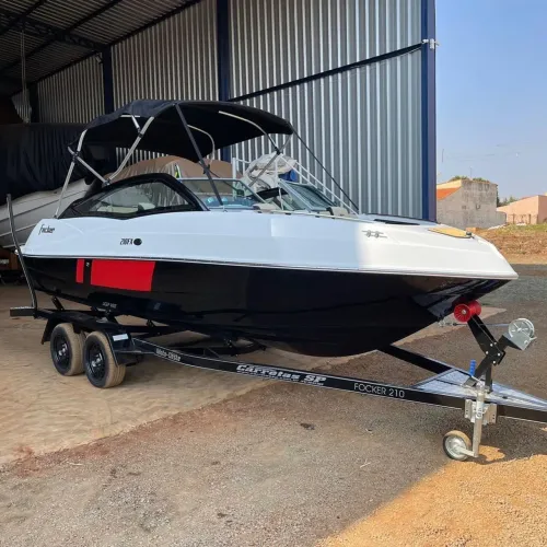 LANCHA FOCKER 210 FX