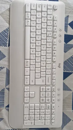 Teclado Sem Fio Logitech Signature K650 branco, Layout US INTL
