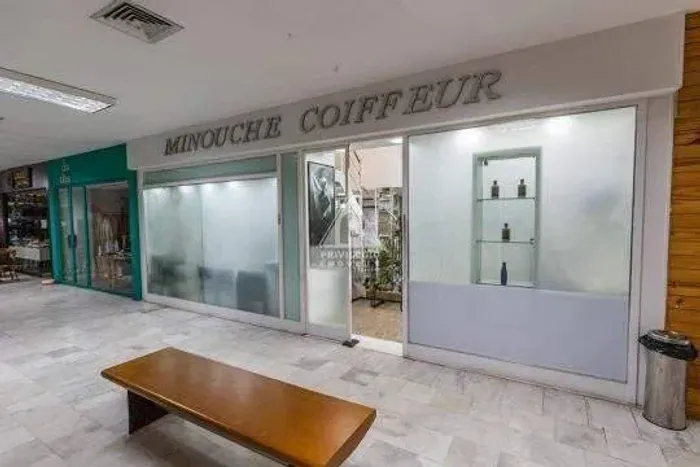 Loja em galeria, 25 mts, em Ipanema.