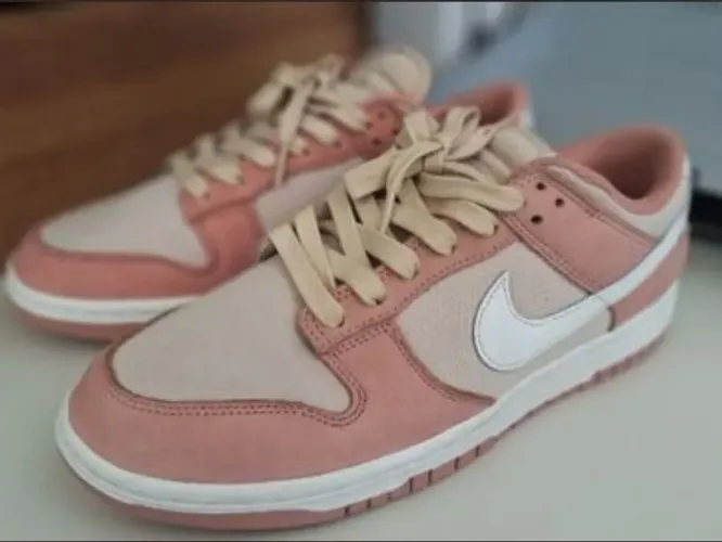 tênis nike dunk low retro red stardust