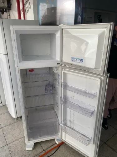 Geladeira Electrolux 