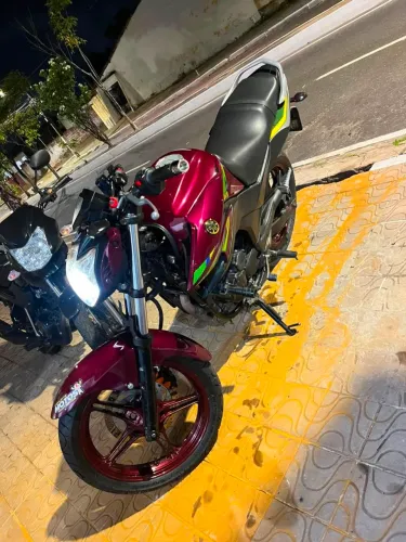 Fazer 250 2016/17 edição limitada