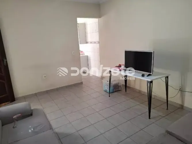 Casa à venda na Vila Marina, Santo André, com 2 quartos e 2 vagas
