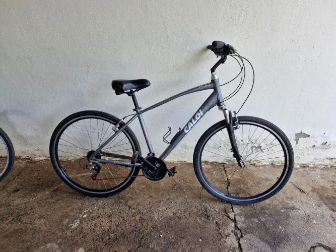 Vendo duas bicicletas Caloi 700 e caloi MT - 21 marchas muito novas