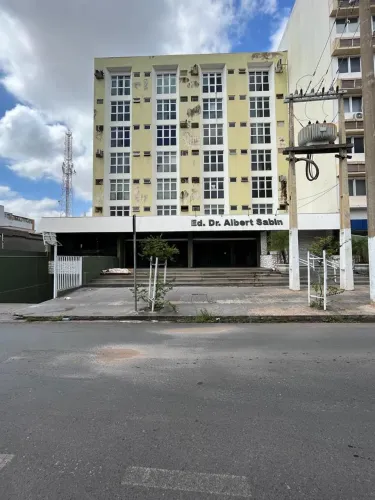 Edifício Albert Sabin Sala Comercial