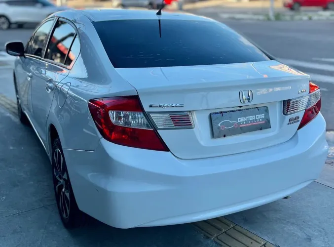 Honda Civic Sedan LXR 2.0 Flexone 16V Aut. 4P 2016
